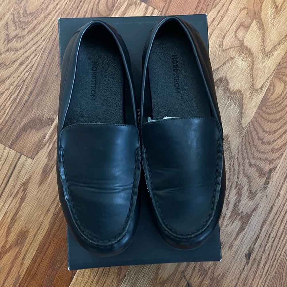Boys Size 3M Leather Dress Shoe